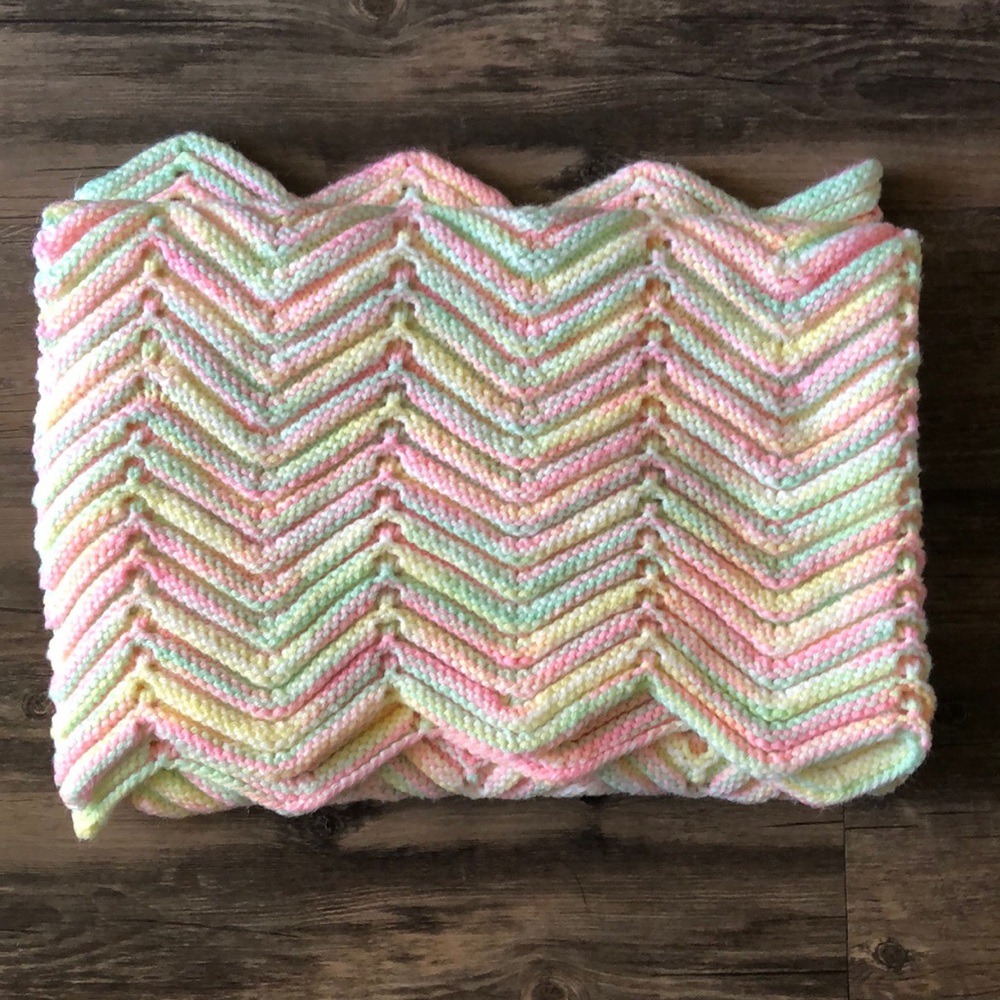 Infant Chevron Pastel Crotchet Blanket 35 x 37